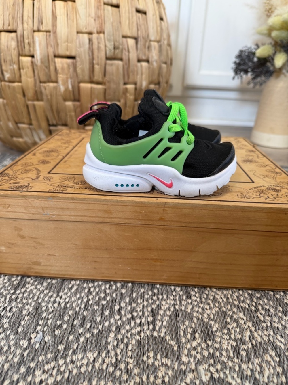 Nike Kids Black & Green Sneakers with Pink Swoosh - Picture 10 of 14